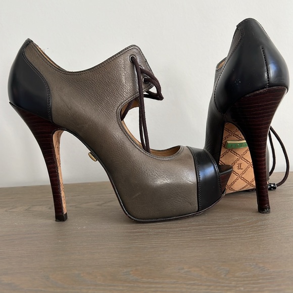 L.A.M.B. Heels - Picture 4 of 7